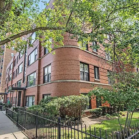 Chicago Getaway Apartment